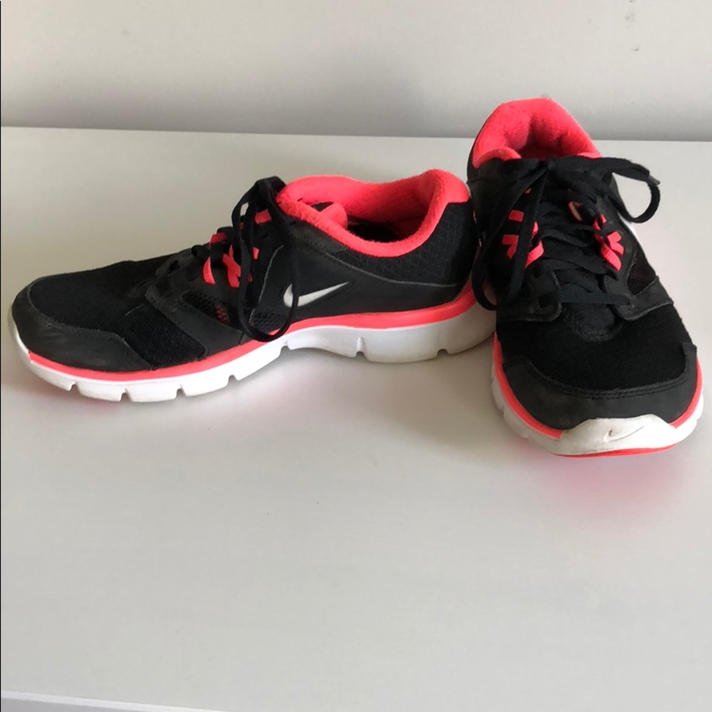 Nike flex experience rn 3